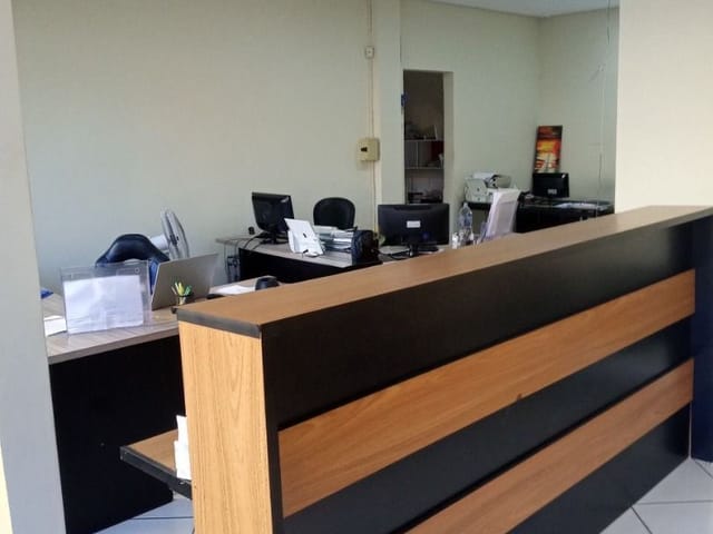 Sala para alugar, no bairro Centro em Cambé
