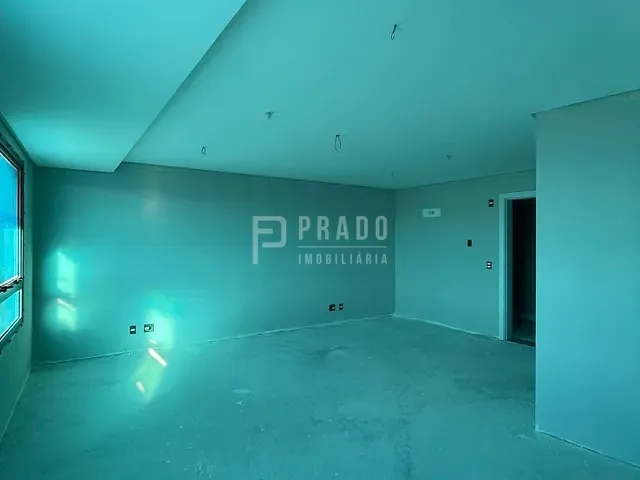 Sala à venda, no bairro São Gonçalo em Pelotas