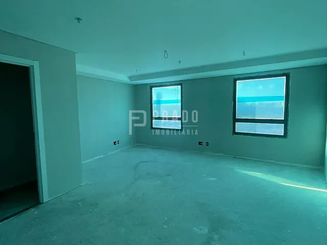 Sala à venda, no bairro São Gonçalo em Pelotas