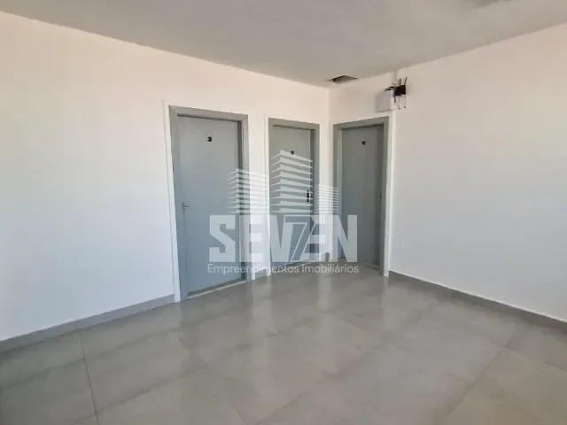 Sala com 32m², para alugar, no bairro Centro em Bauru
