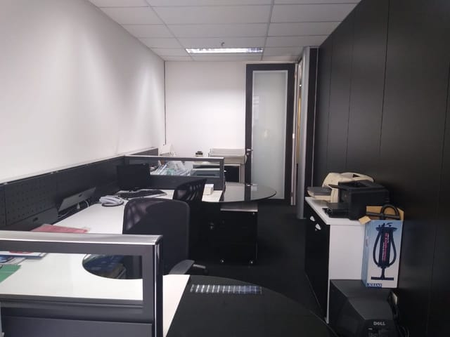 Sala com 101m², à venda, no bairro Alphaville Centro Industrial e Empresarial/Alphaville. em Barueri