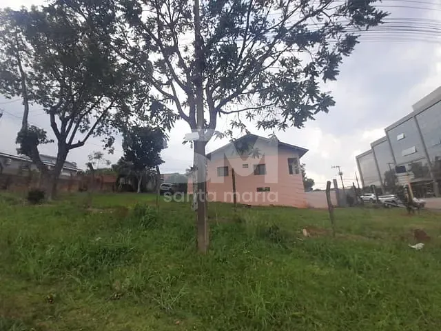 Sala com 150m², para alugar, no bairro Santa Maria em Chapecó