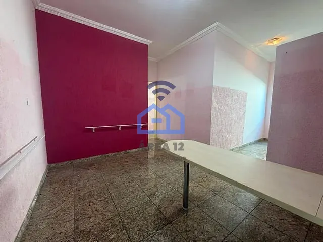 Sala com 100m², à venda, no bairro Centro em Caraguatatuba