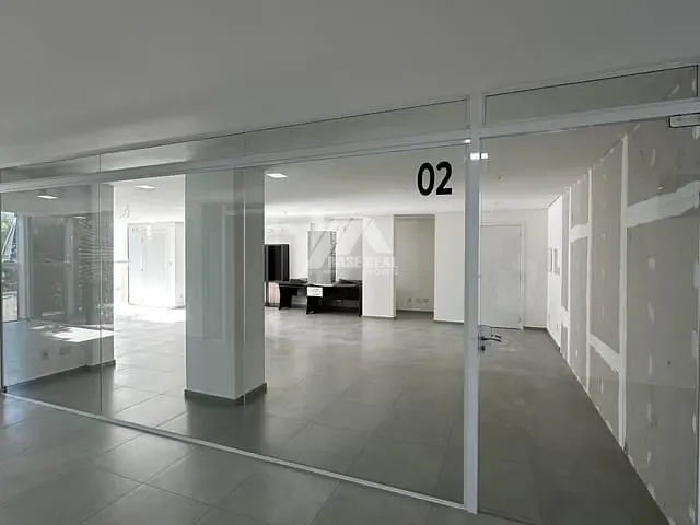 Sala com 73m² 1 quarto e 1 banheiro, para alugar, no bairro Centro em Guarapuava