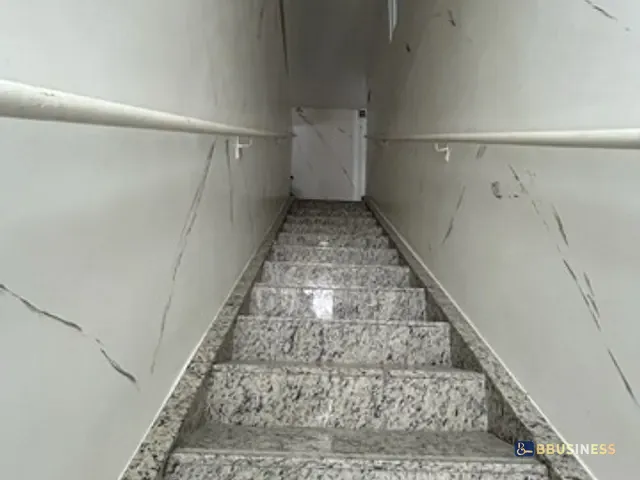 Sala para alugar, no bairro Centro em Bertioga