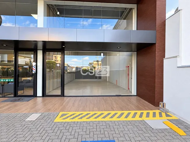 Loja com 140m², para alugar, no bairro Vitória em Londrina