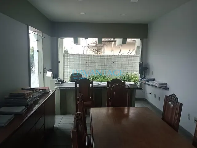 Prédio com 250m², para alugar, no bairro Alto da Lapa em São Paulo