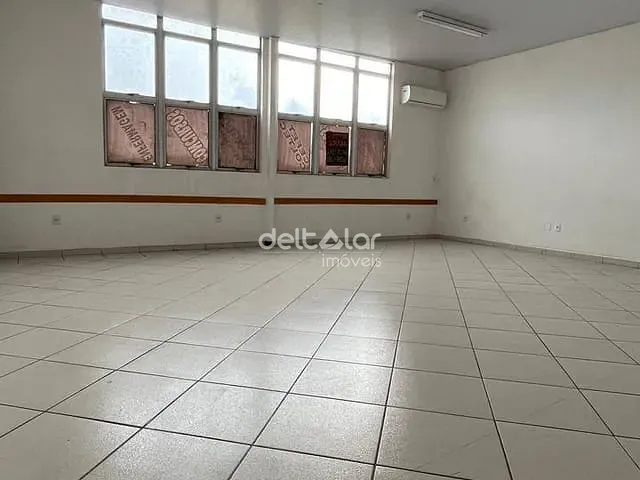 Sala com 53m², para alugar, no bairro Venda Nova em Belo Horizonte