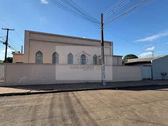 Sala com 300m², à venda, no bairro Conjunto Habitacional San Fernando em Rolândia