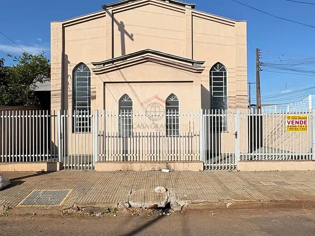 Sala com 300m², à venda, no bairro Conjunto Habitacional San Fernando em Rolândia