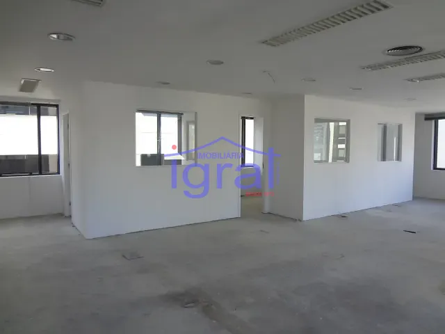 Sala para alugar, no bairro Cidade Monções em São Paulo