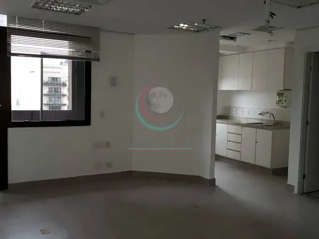 Sala para alugar, no bairro Itaim Bibi em São Paulo