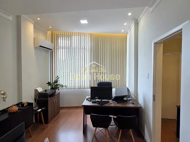 Sala à venda, no bairro São João em Volta Redonda