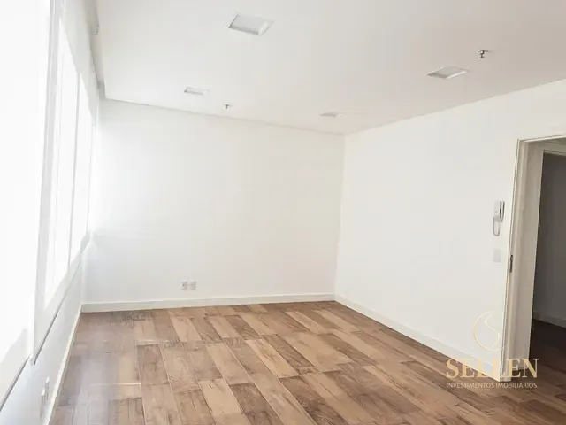 Sala para alugar, no bairro Menino Deus em Porto Alegre