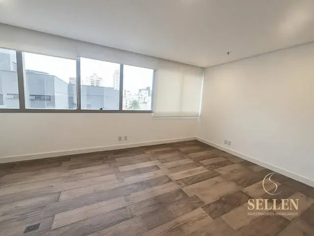 Sala para alugar, no bairro Menino Deus em Porto Alegre