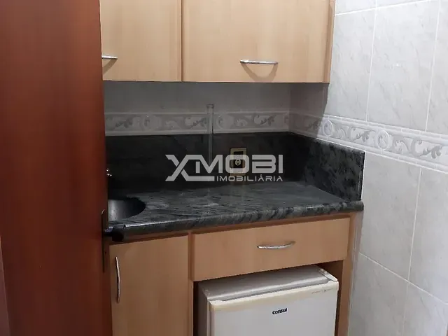 Sala à venda ou para alugar, no bairro Jardim Pitangueiras I em Jundiaí