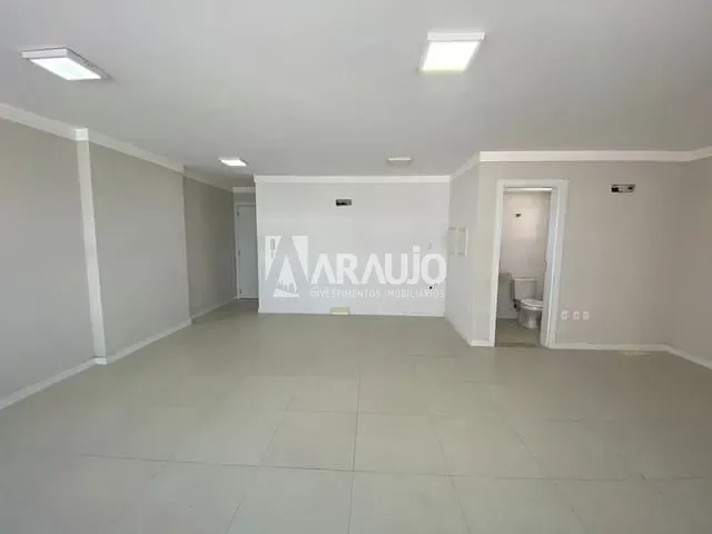 Sala à venda, no bairro Centro em Itajaí