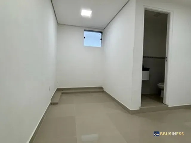 Sala para alugar, no bairro Centro em Bertioga