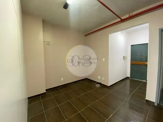 Sala para alugar, no bairro Centro em Rio Grande