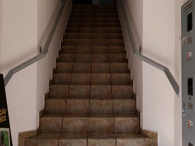 Sala com 45m², para alugar, no bairro Centro em São José dos Pinhais