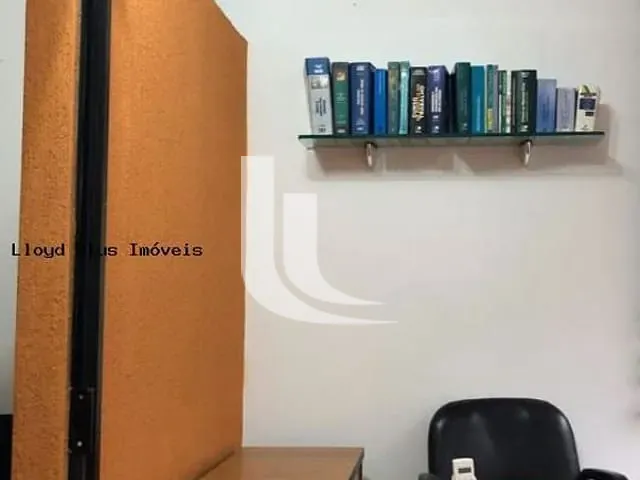 Sala à venda, no bairro Sé em São Paulo