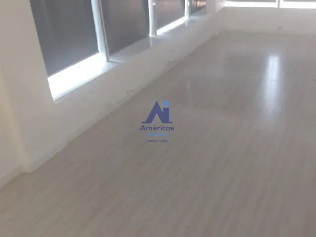 Sala com 38m², à venda, no bairro Recreio dos Bandeirantes em Rio de Janeiro