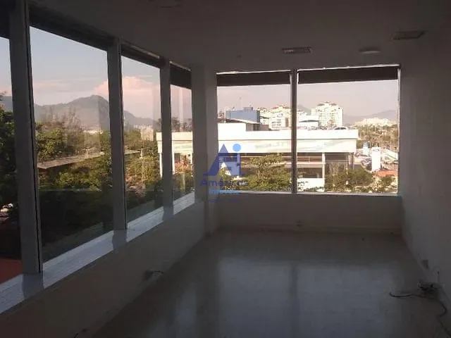 Sala com 38m², à venda, no bairro Recreio dos Bandeirantes em Rio de Janeiro