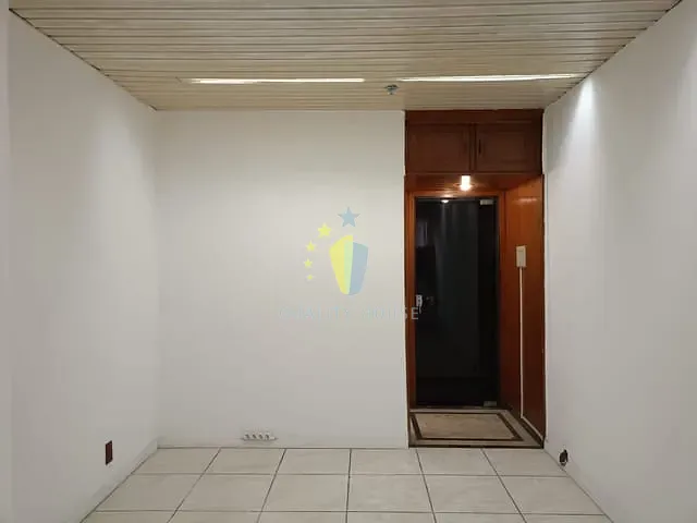 Sala com 19m², para alugar, no bairro Centro em Rio de Janeiro