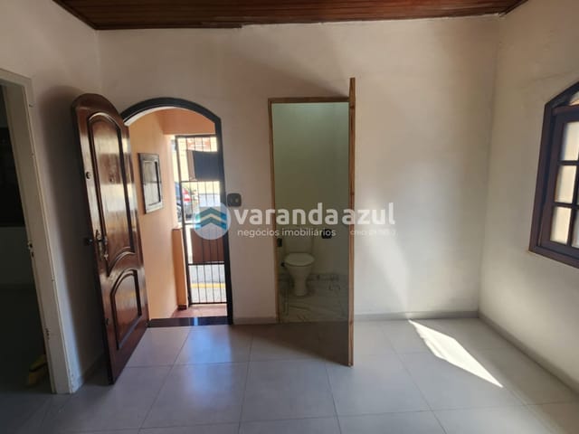 Sala com 30m², para alugar, no bairro Centro em Mogi das Cruzes