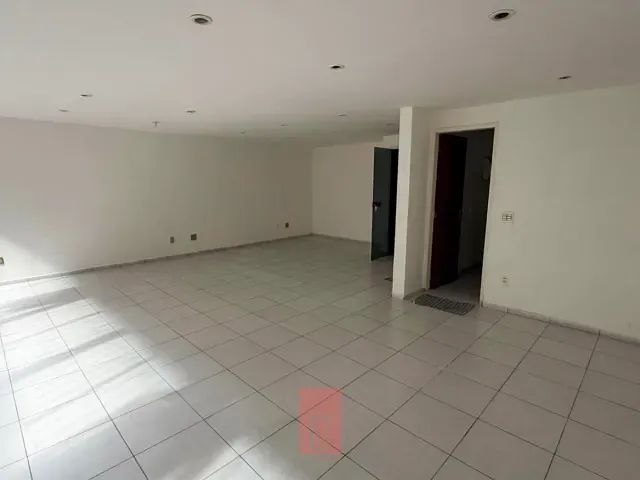 Sala à venda, no bairro Bela Vista em São Paulo
