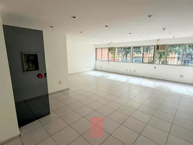 Sala à venda, no bairro Bela Vista em São Paulo