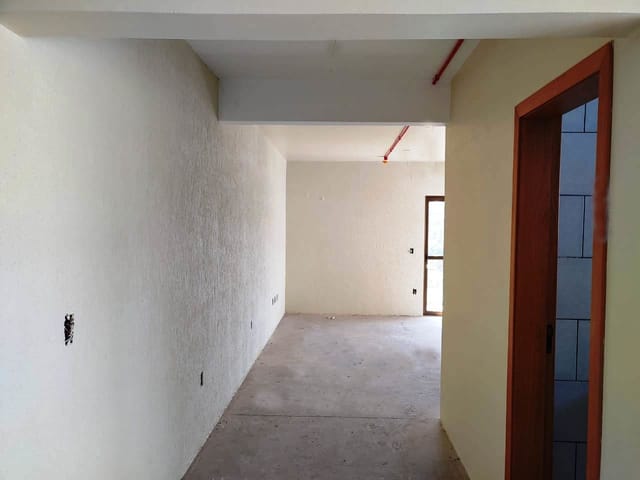 Sala à venda, no bairro Interlagos em Caxias do Sul