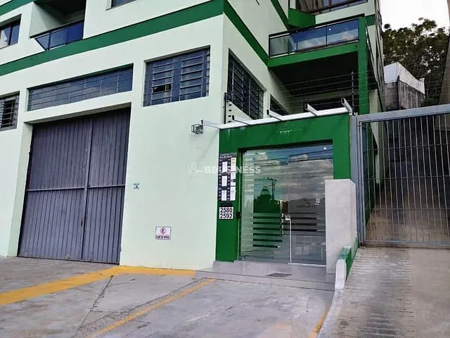Sala à venda, no bairro Interlagos em Caxias do Sul