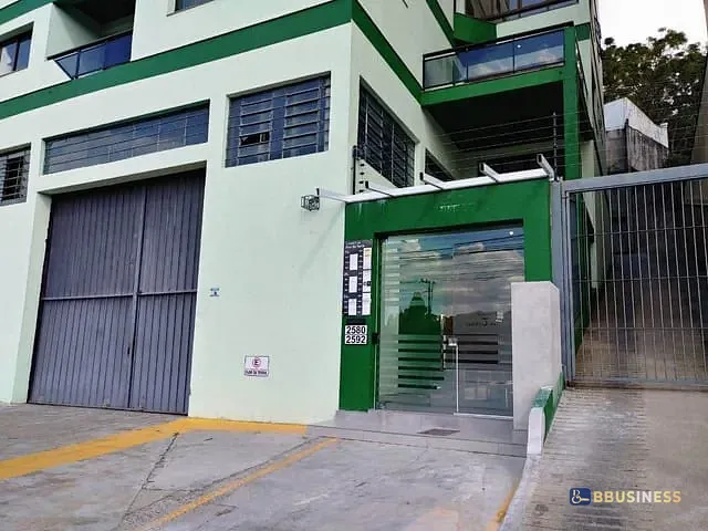Sala à venda, no bairro Interlagos em Caxias do Sul