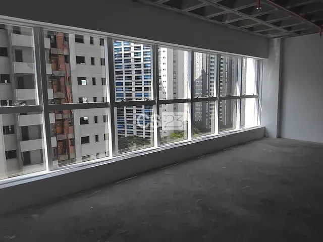 Sala à venda, no bairro Gleba Fazenda Palhano em Londrina