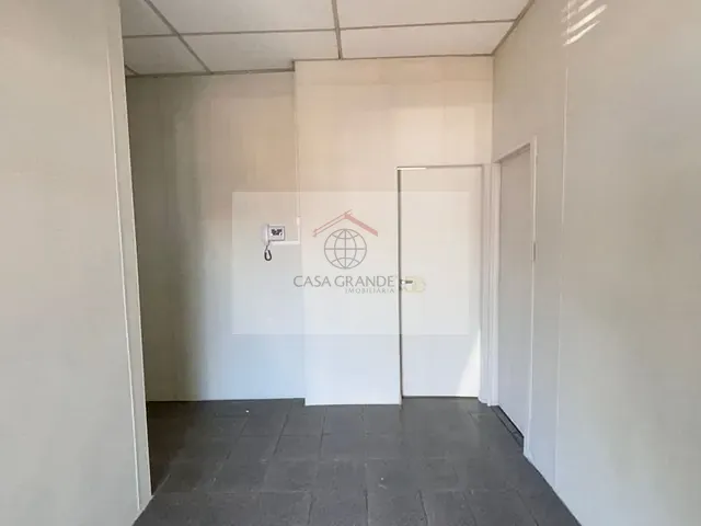 Sala para alugar, no bairro Centro em Rolândia