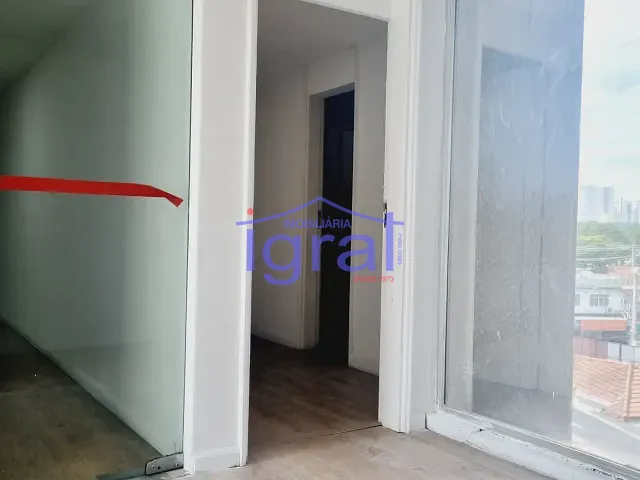 Sala à venda ou para alugar, no bairro Cidade Monções em São Paulo