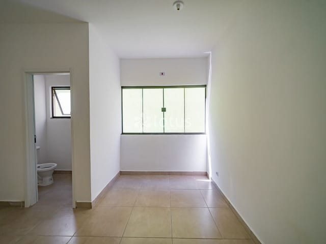 Sala com 13m², para alugar, no bairro Portais (Polvilho) em Cajamar
