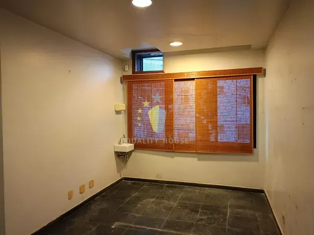 Sala com 41m², para alugar, no bairro Barra da Tijuca em Rio de Janeiro