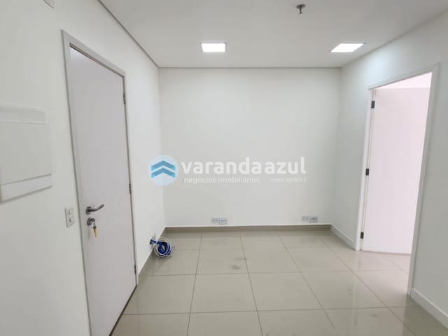 Sala para alugar, no bairro Jardim Armênia em Mogi das Cruzes