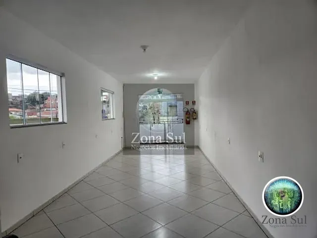 Sala com 35m², para alugar, no bairro Jardim Toledo em Votorantim