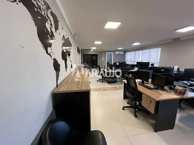 Sala com 59m², à venda, no bairro Centro em Itajaí