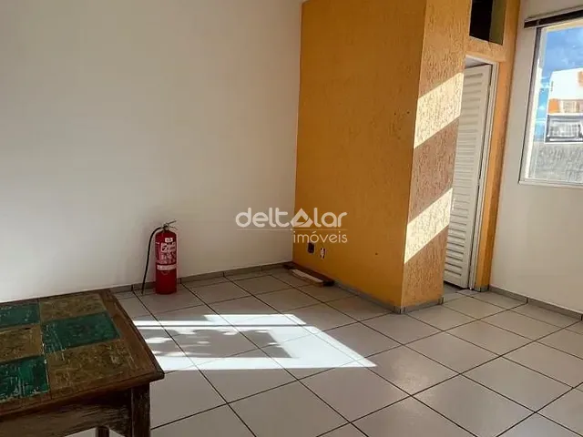 Sala com 27m², para alugar, no bairro Castelo em Belo Horizonte