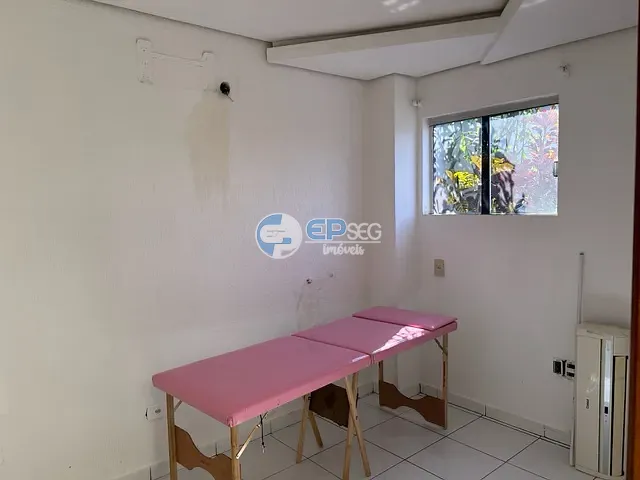 Sala para alugar, no bairro Vila Santana em Cambé