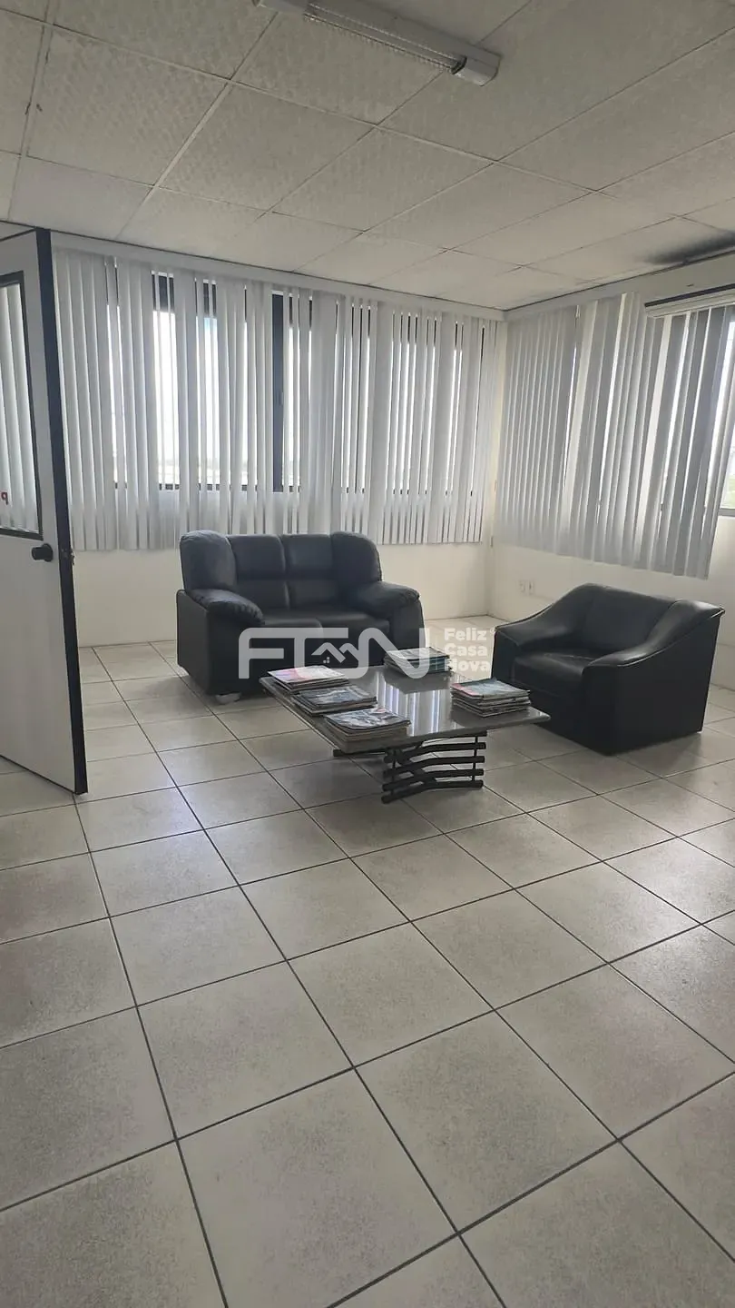 Sala-Conjunto, 100 m² - Foto 1