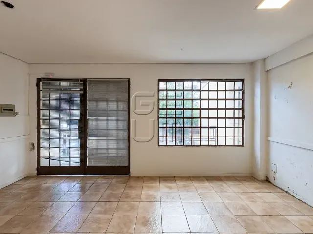 Sala para alugar, no bairro Centro em Londrina