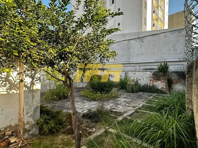 Sala à venda ou para alugar, no bairro Centro em Taubaté