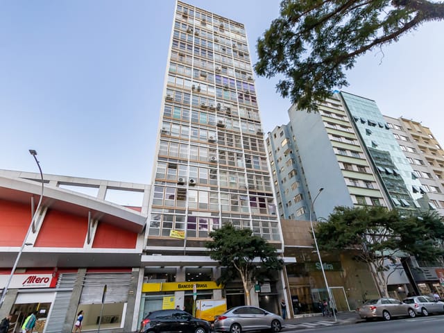 Sala à venda, no bairro Centro em Curitiba