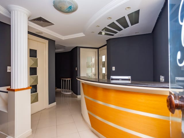 Sala à venda, no bairro Centro em Curitiba