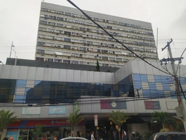 Sala à venda, no bairro Madureira em Rio de Janeiro